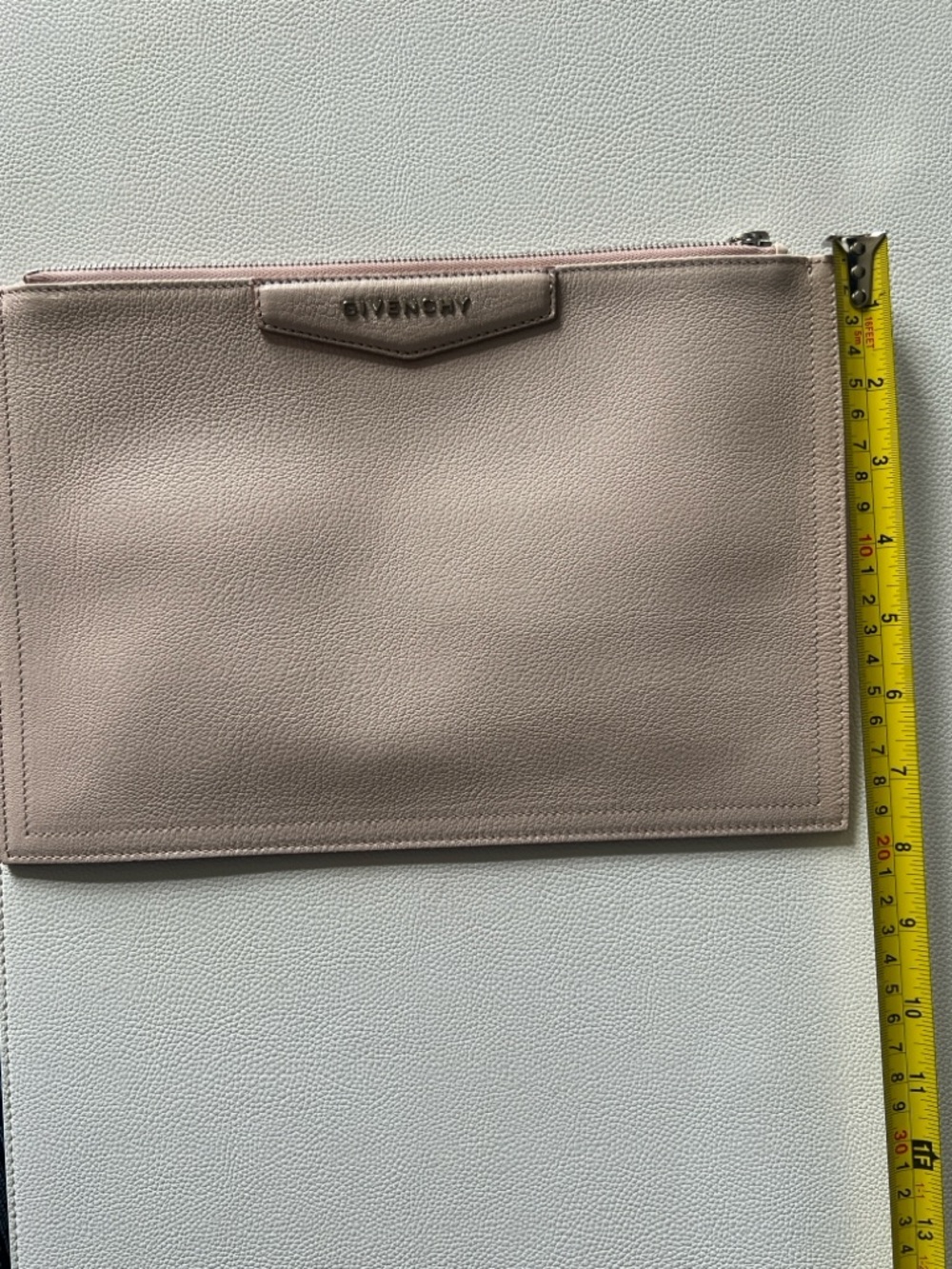 Givenchy pouch woman - Picture 7 of 8
